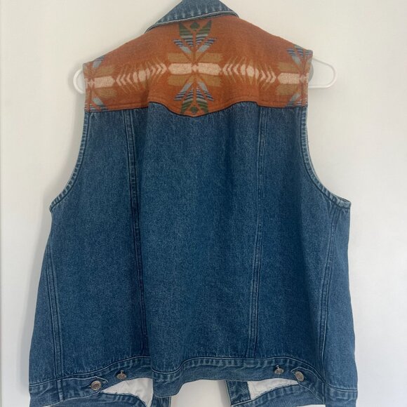 Vintage Pendleton Vest Size XL - Picture 3 of 3
